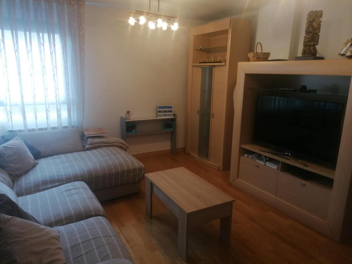 Apartamento Praga Vitoria-Gasteiz Esterno foto