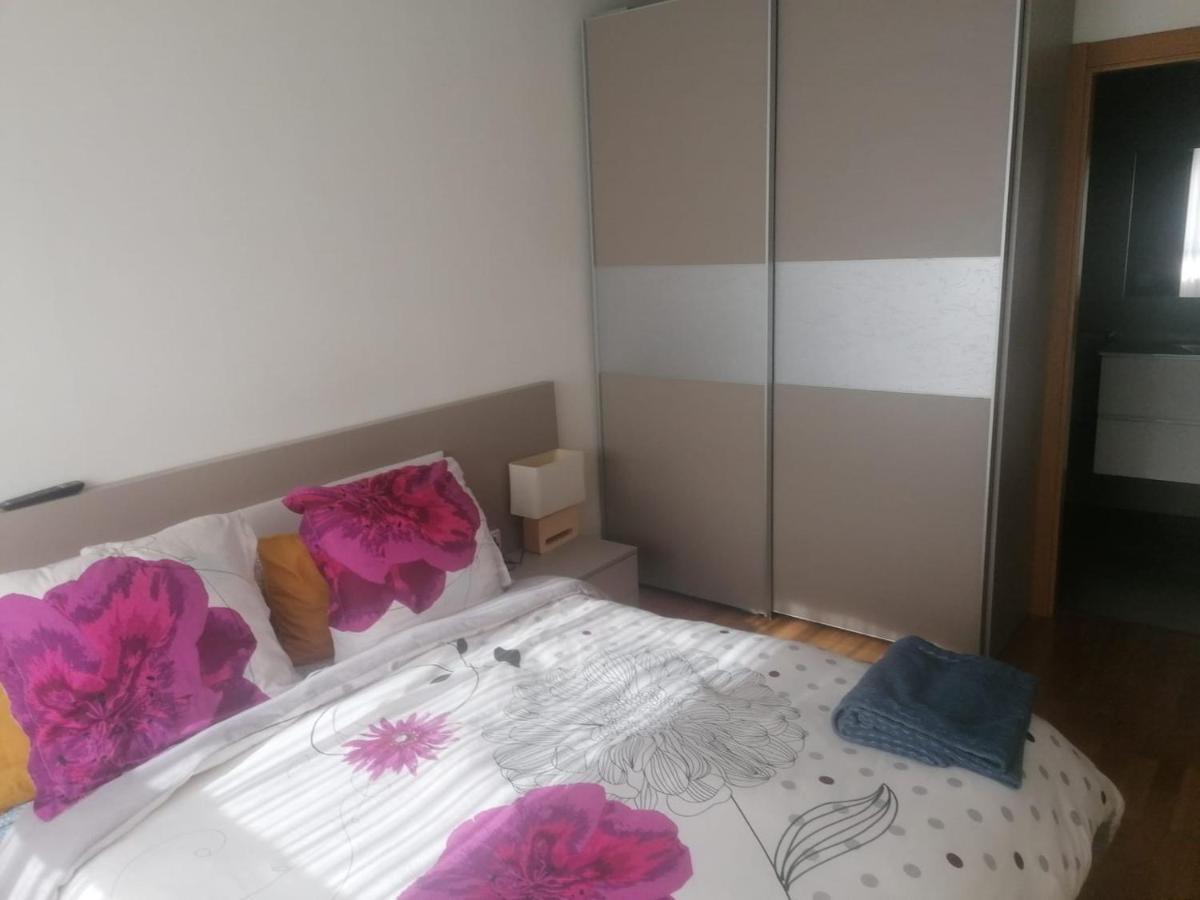 Apartamento Praga Vitoria-Gasteiz Esterno foto